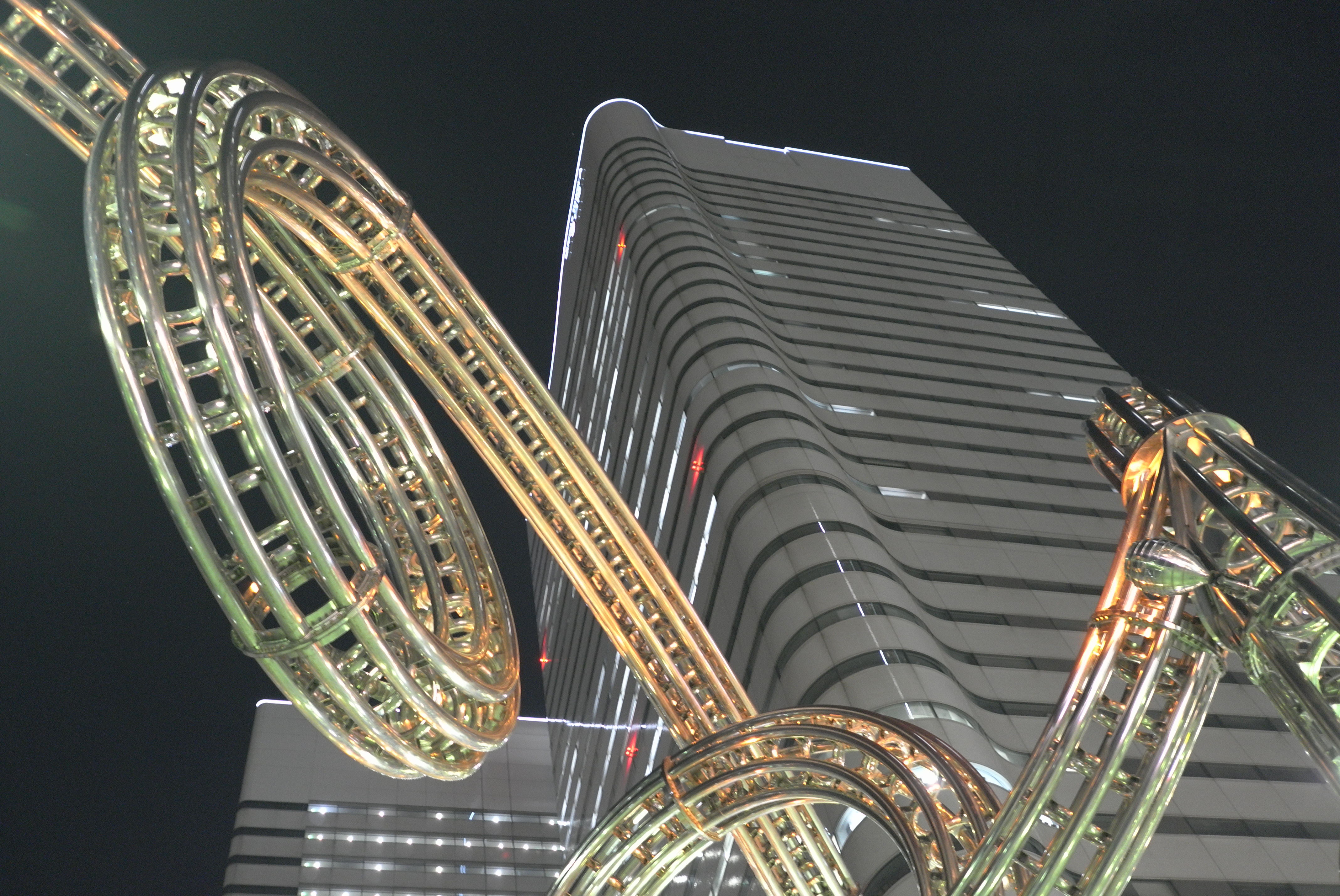 <b>ISO1600<br>X1 / 約4.8MB / 4,272×2,856 / 1/8秒 / F2.8 / 0EV / WB:オート / 24mm</b>