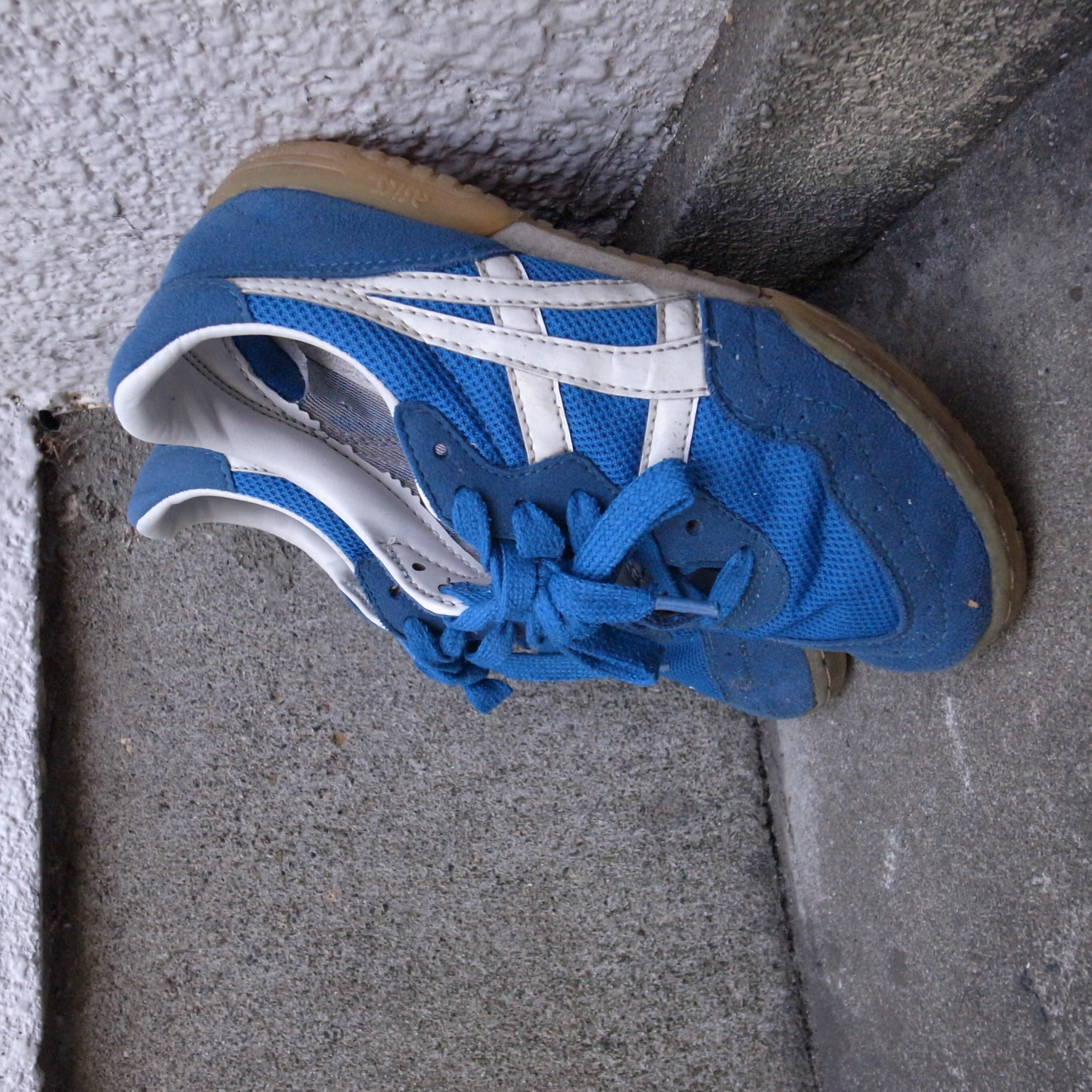 <b>GR DIGITAL III / 2,736×2,736 / 1/14秒 / F2.8 / 0EV / ISO400 / 絞り優先AE / WB:オート / 6mm</b>