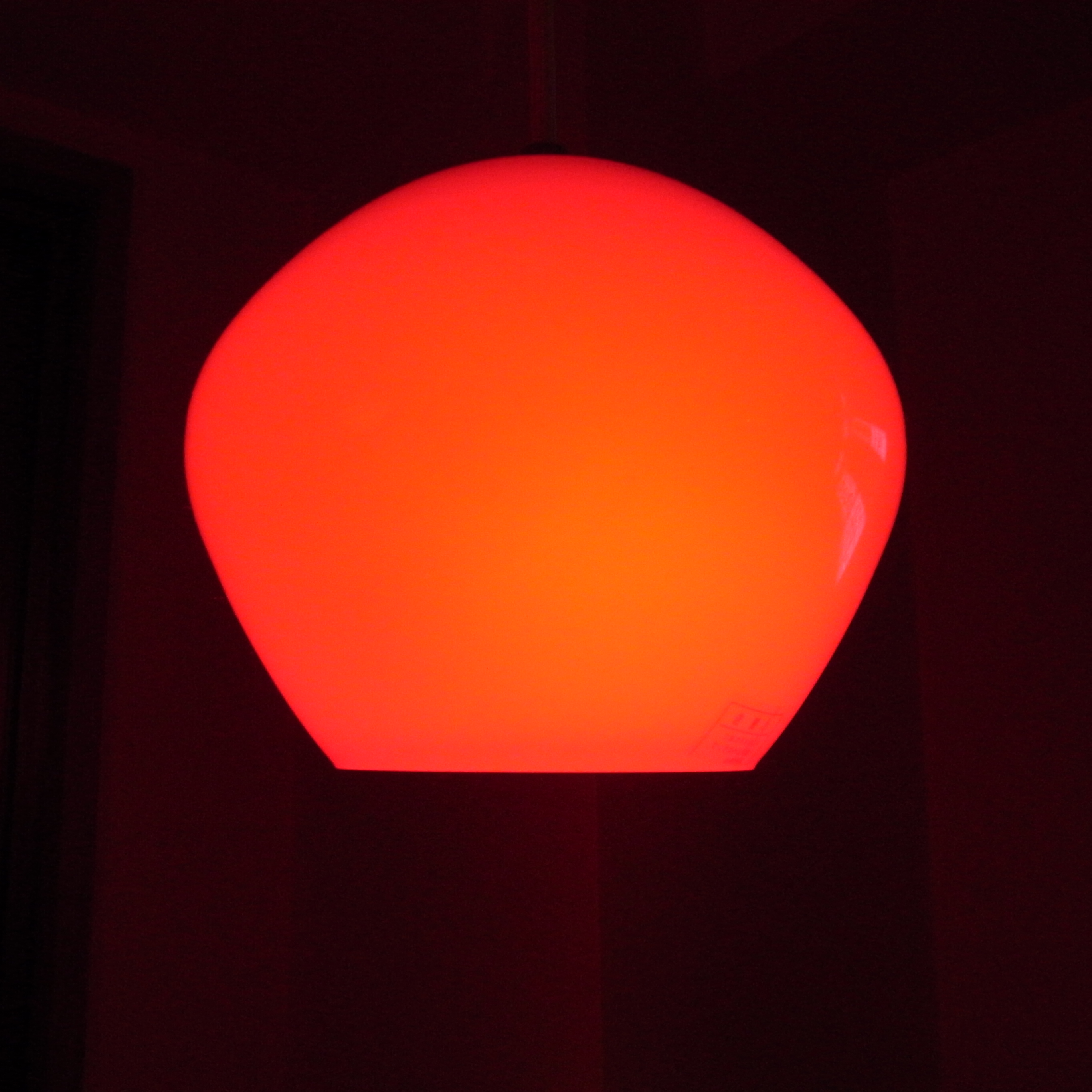 <b>GR DIGITAL III / 2,736×2,736 / 1/290秒 / F2.8 / 0EV / ISO400 / 絞り優先AE / WB:オート / 6mm</b>