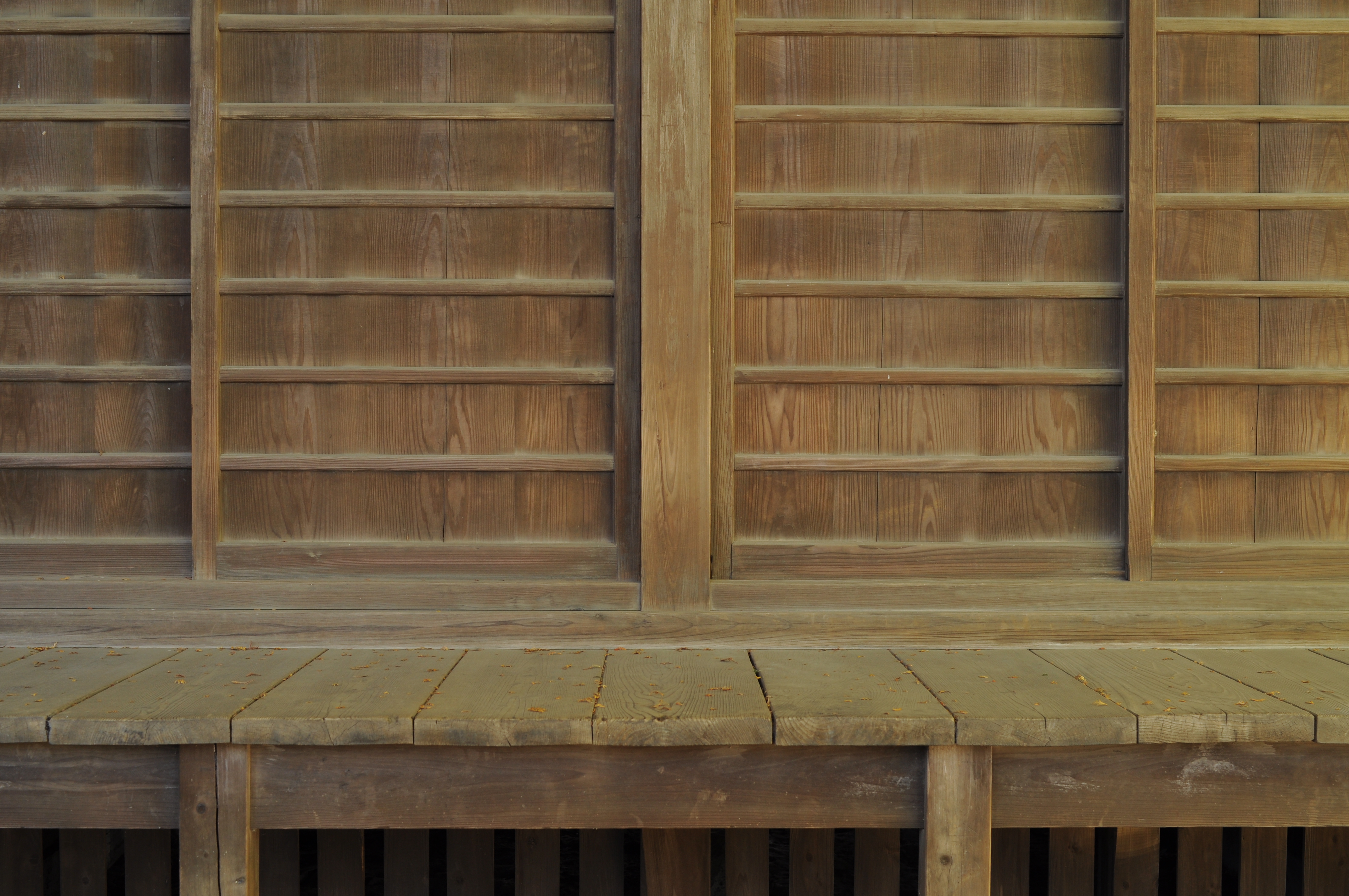 <b>D90 / AT-X M35 PRO DX / 約5.4MB / 4,288×2,848 / 1/8秒 / F5.6 / 0EV / ISO200 / WB:晴天 / 35mm</b>