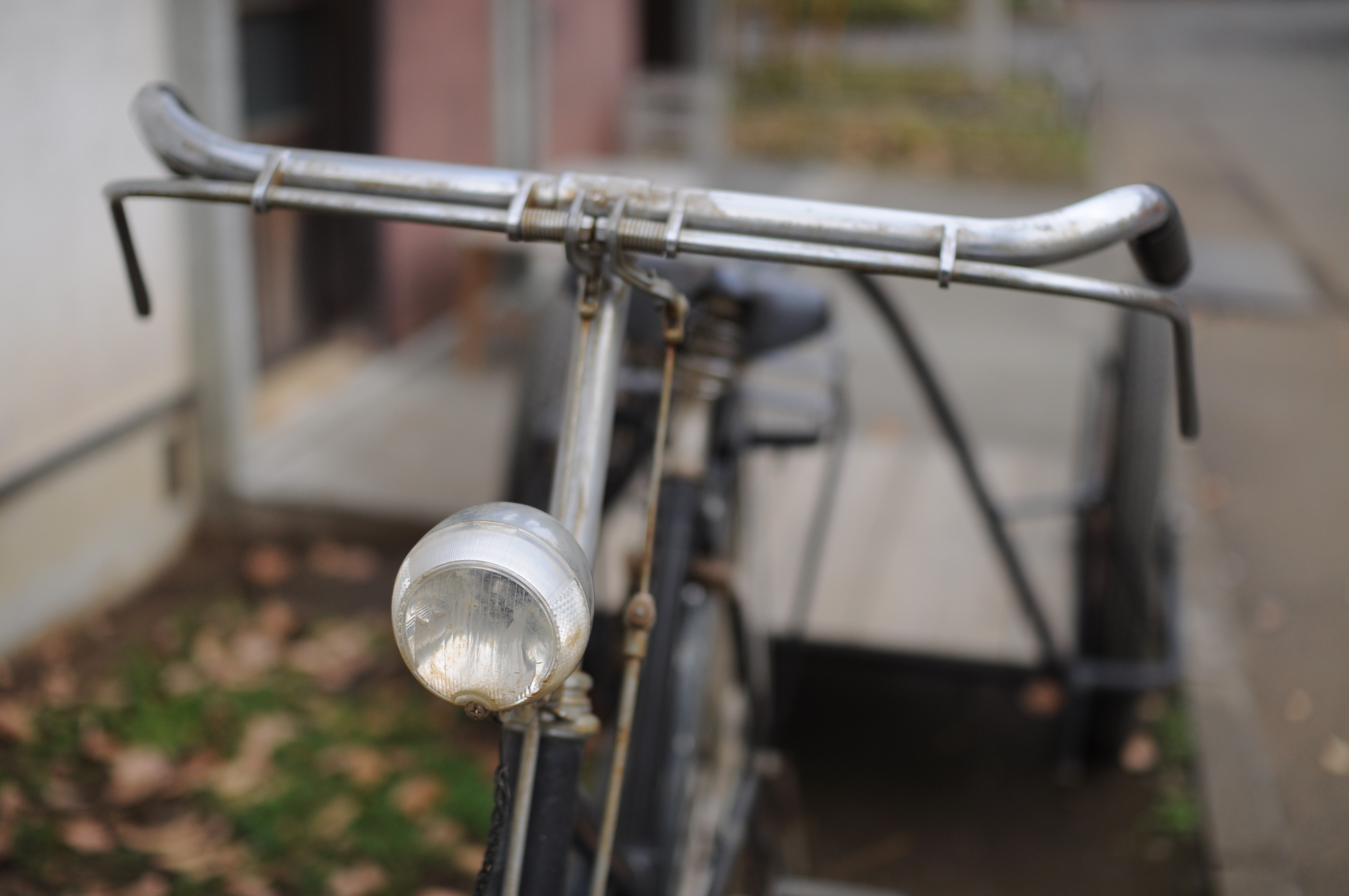 <b>D90 / 30mm F1.4 EX DC HSM / 約3.8MB / 4,288×2,848 / 1/320秒 / F2 / 0EV / ISO200 / WB:晴天 / 30mm</b>