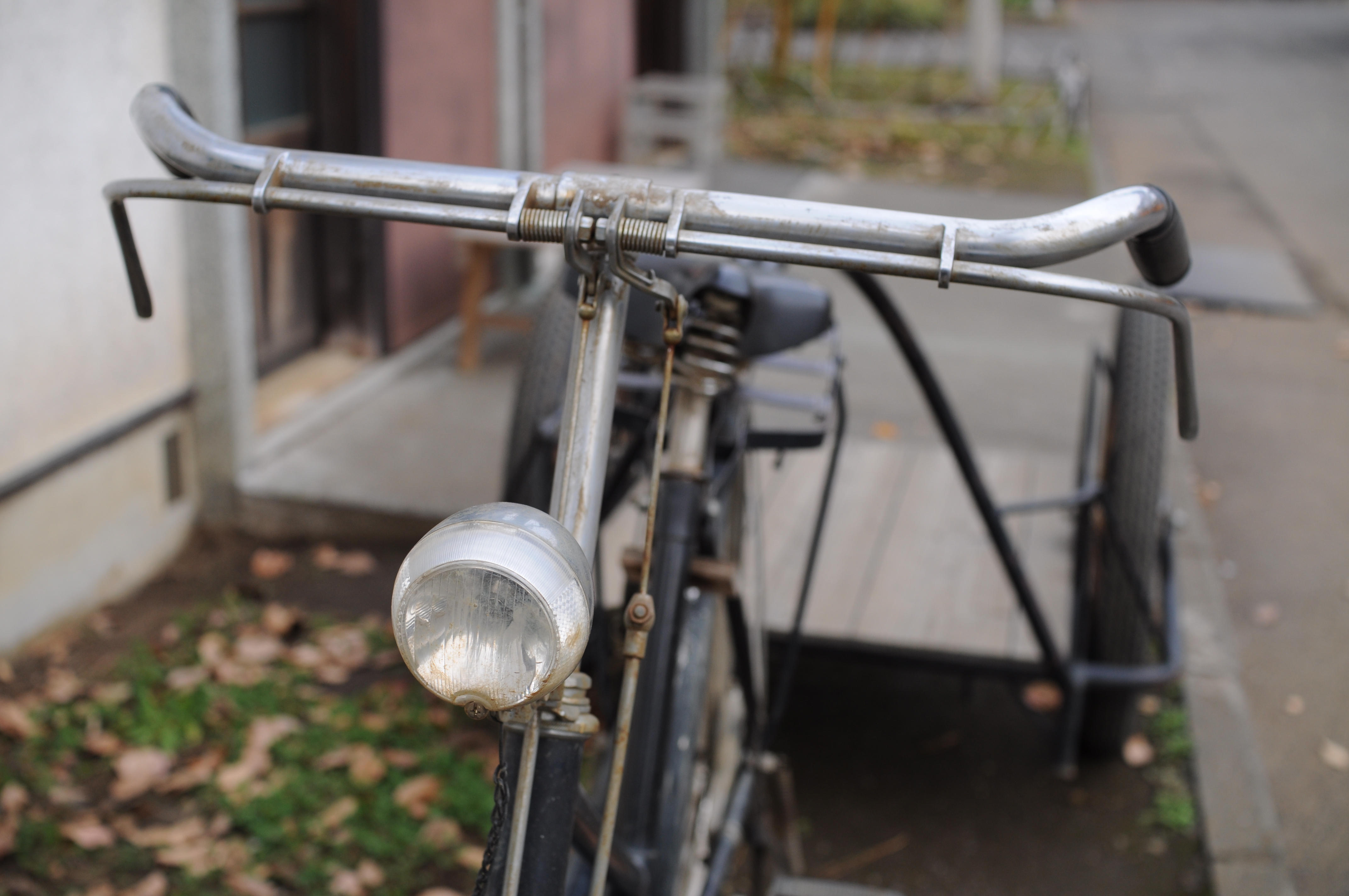 <b>D90 / 30mm F1.4 EX DC HSM / 約3.9MB / 4,288×2,848 / 1/80秒 / F4 / 0EV / ISO200 / WB:晴天 / 30mm</b>