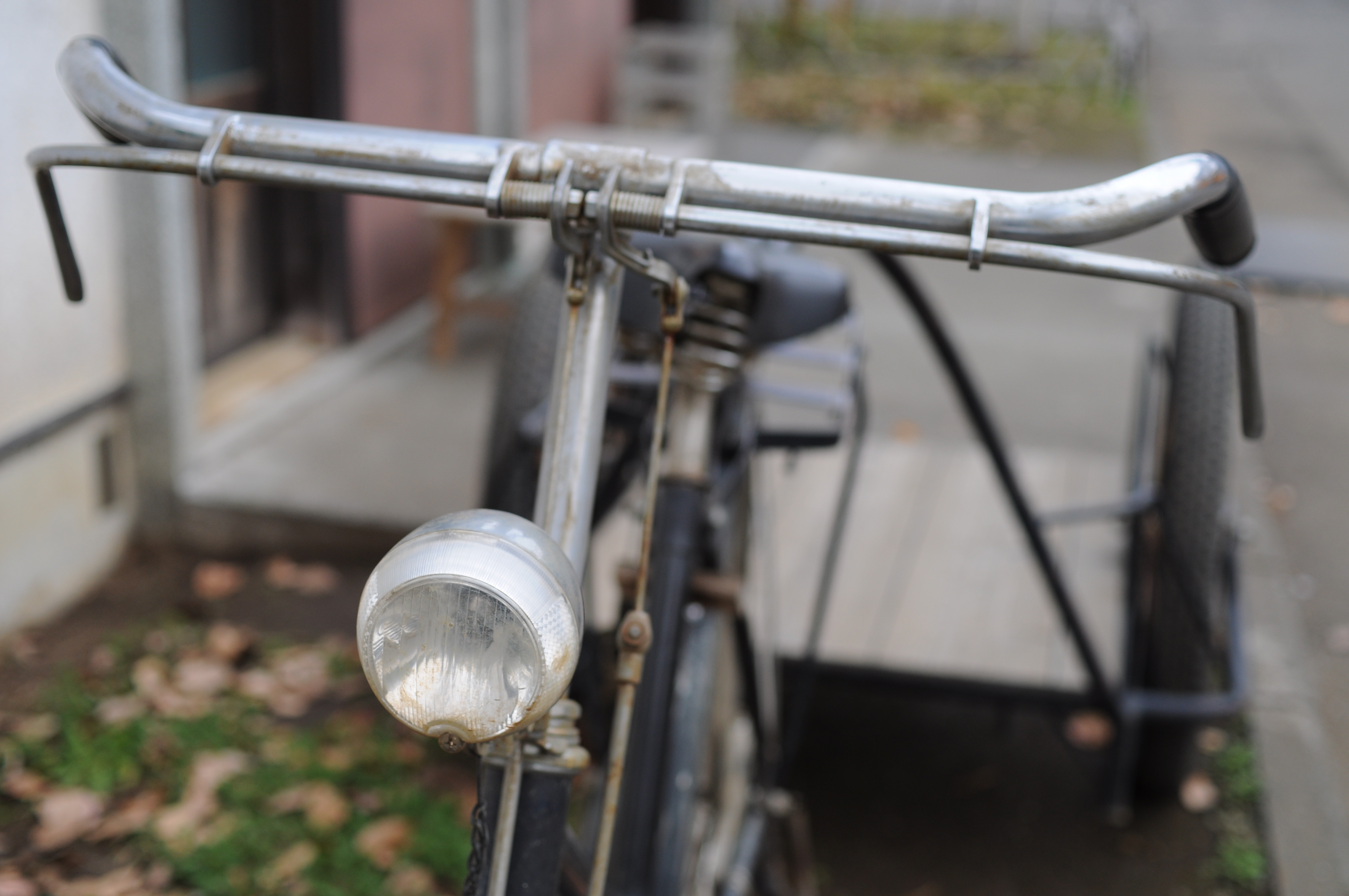 <b>D90 / AT-X M35 PRO DX / 約3.8MB / 4,288×2,848 / 1/60秒 / F4 / 0EV / ISO200 / WB:晴天 / 35mm</b>