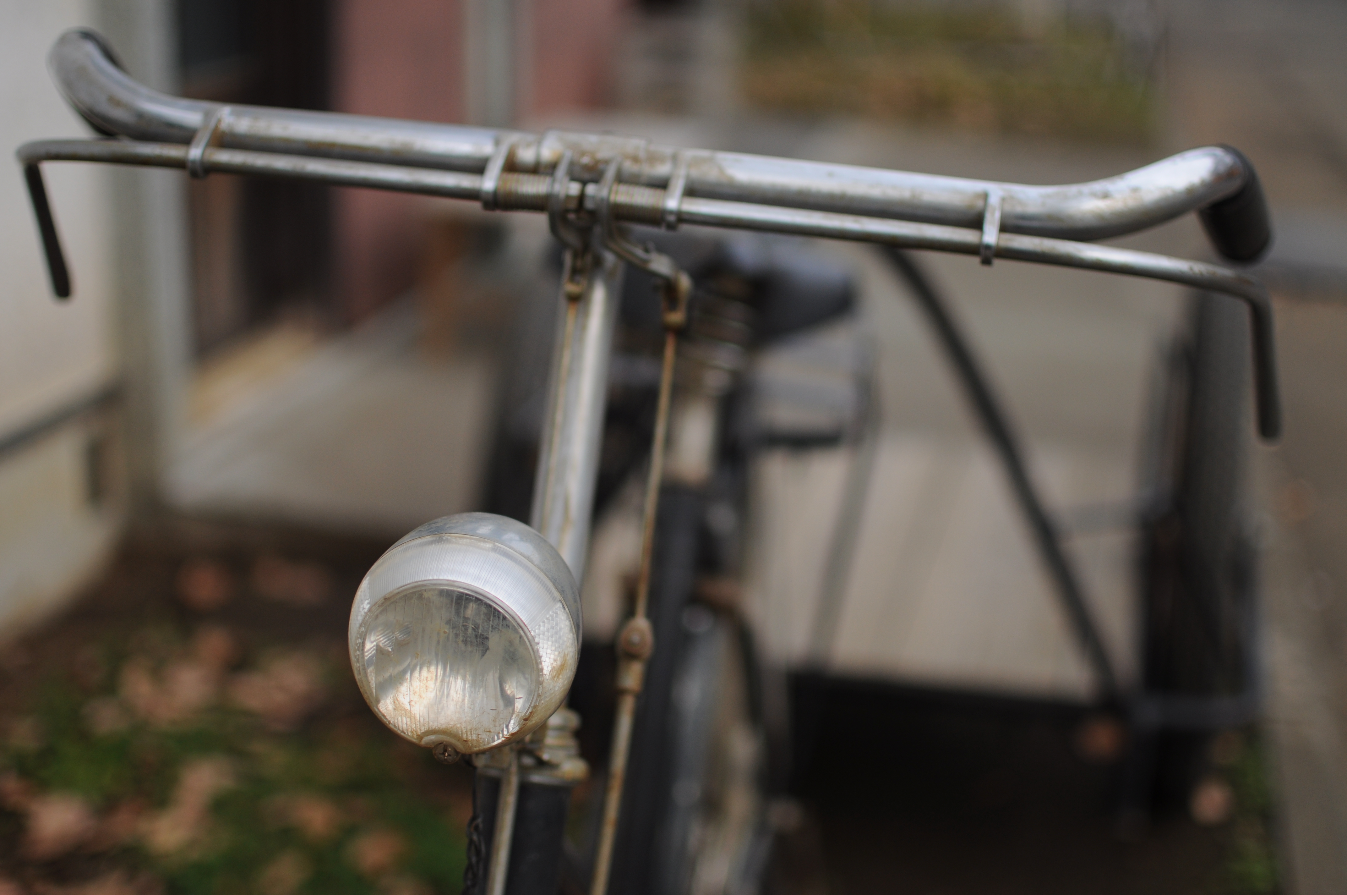 <b>D90 / AF-S DX NIKKOR 35mm F1.8 G / 約4.0MB / 4,288×2,848 / 1/640秒 / F1.8 / 0EV / ISO200 / WB:晴天 / 35mm</b>