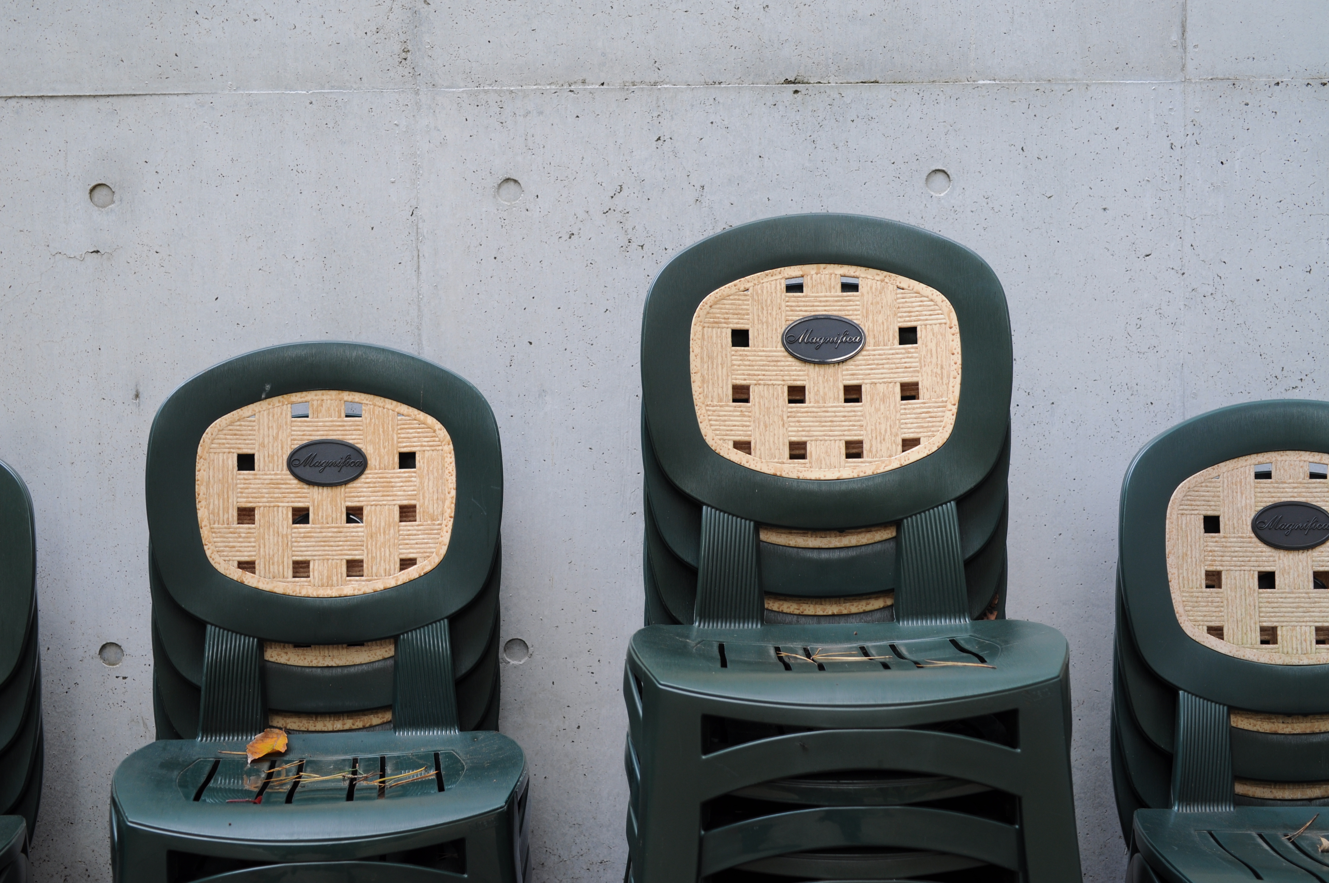 <b>D90 / AT-X M35 PRO DX / 約5.1MB / 4,288×2,848 / 1/50秒 / F4 / -0.7EV / ISO200 / WB:晴天 / 35mm</b>