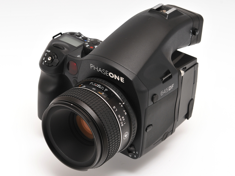 <b>装着レンズはシュナイダークロイツナッハのLS 80mm F2.8。レンズシャッター内蔵の新シリーズ</b>