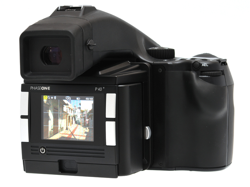 <b>デジタルバックは同じくフェーズワンのP40+。画素数は4,000万</b>