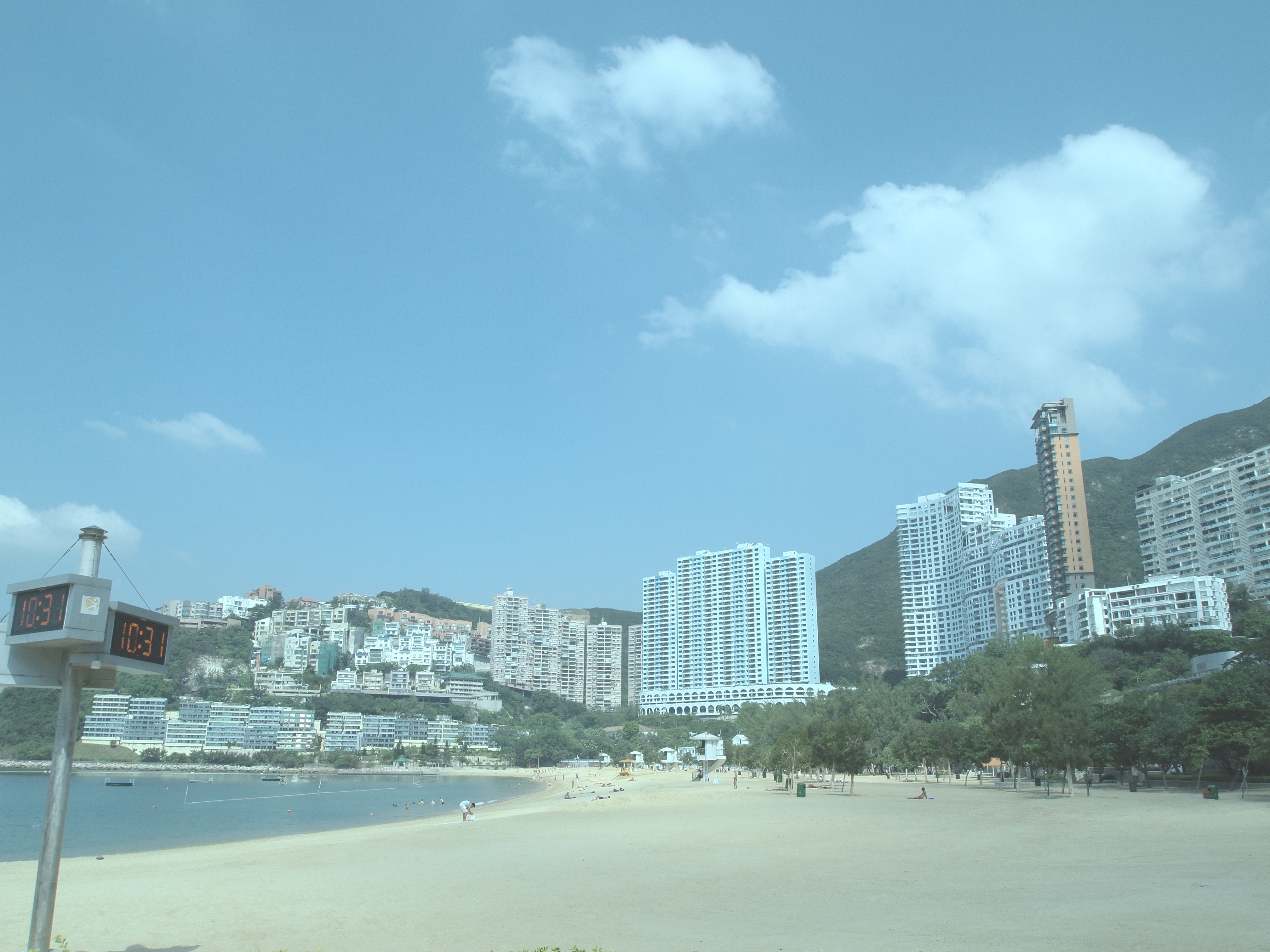 <b>E-P1 / M.ZUIKO DIGITAL ED 14-42mm F3.5-5.6 / 約4.1MB / 4,032×3,024 / 1/400秒 / F10 / 0EV / ISO200 / 14mm / デイドリーム / OLYMPUS Master 2で現像</b>