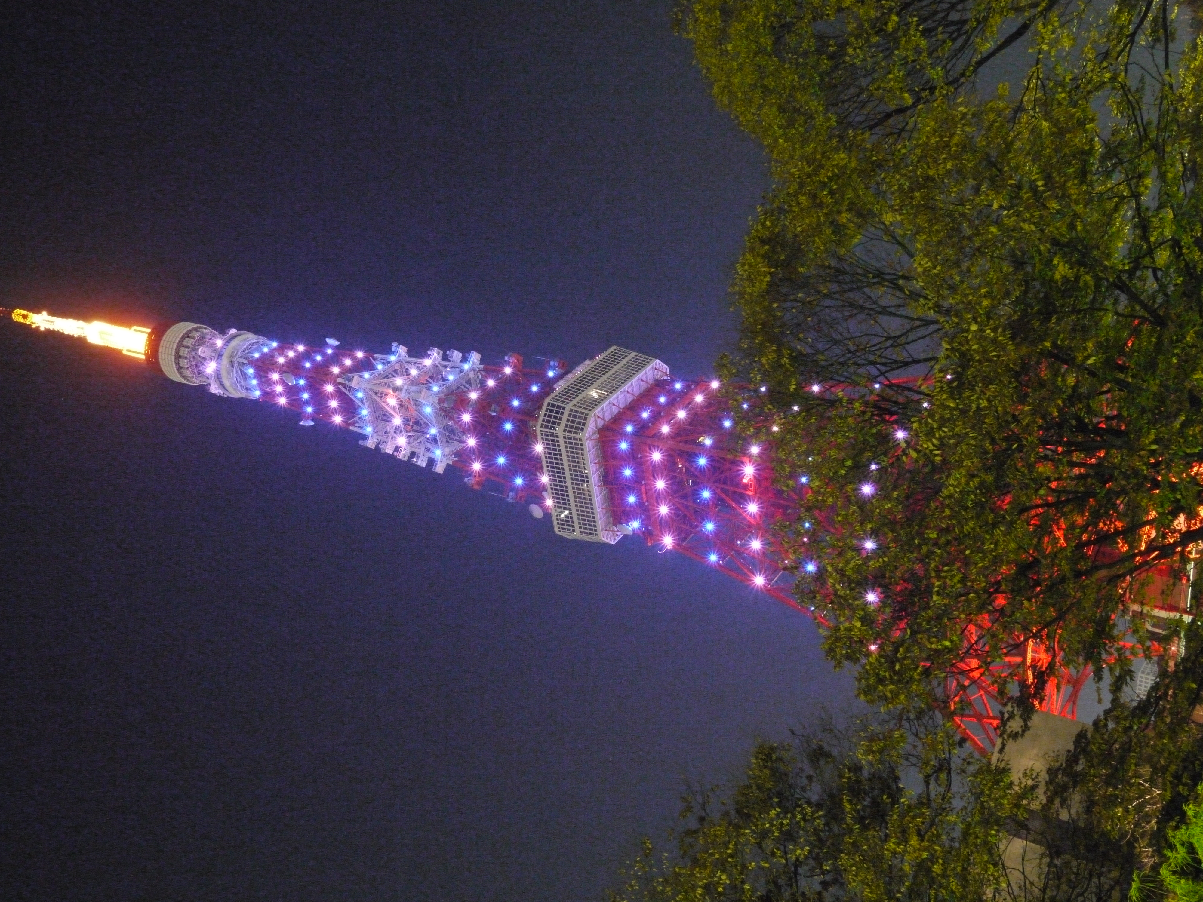 <b>ISO1600<br>DMC-GF1 / LUMIX G 20mm F1.7 ASPH. / 約5.4MB / 3,000×4,000 / 1.3秒 / F8 / -0.3EV / WB:オート / 20mm</b>