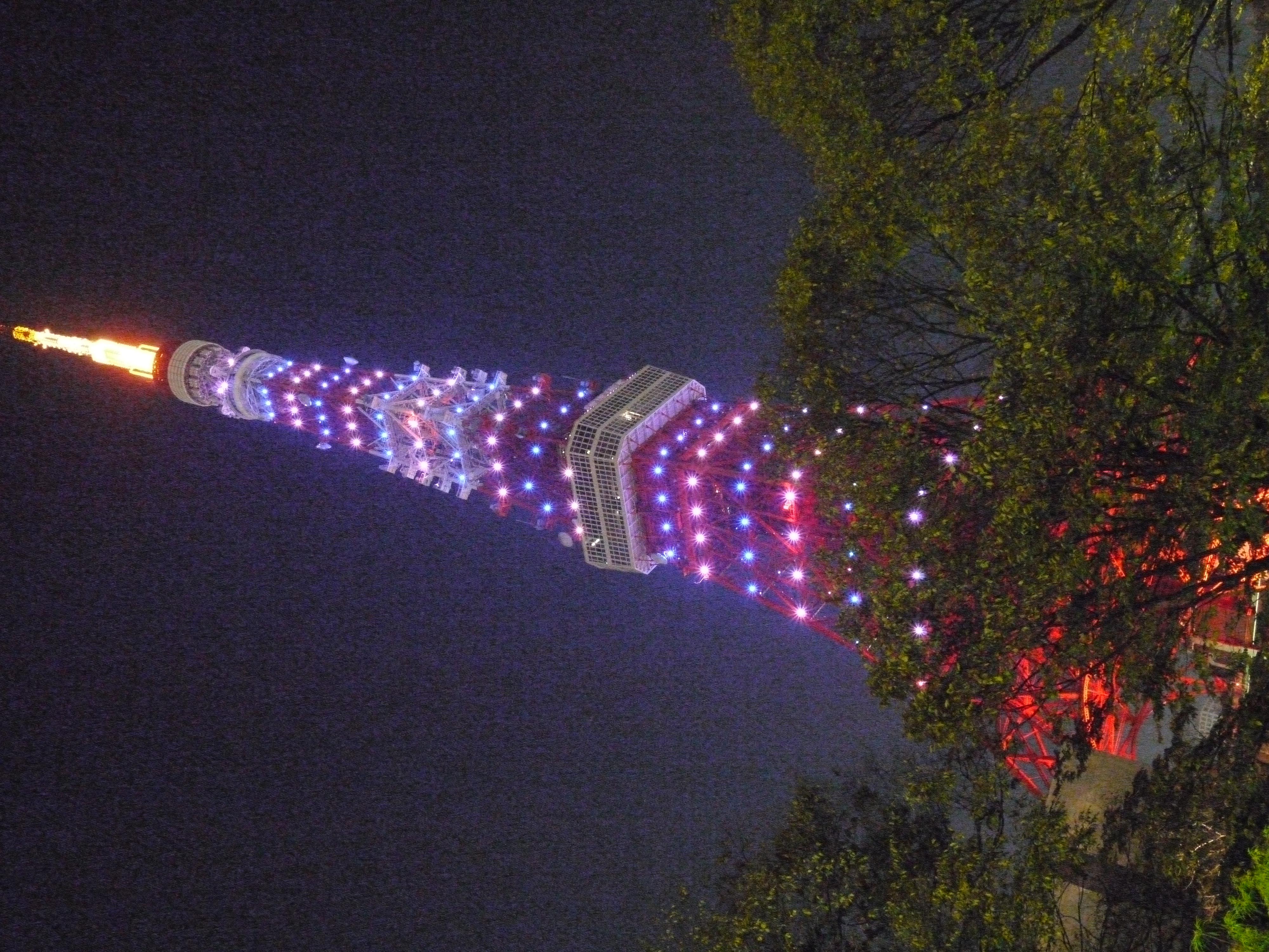 <b>ISO3200<br>DMC-GF1 / LUMIX G 20mm F1.7 ASPH. / 約5.8MB / 3,000×4,000 / 1/1.6秒 / F8 / -0.3EV / WB:オート / 20mm</b>