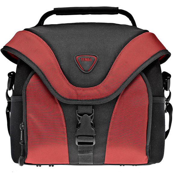 <b>ブラック/レッド</b>