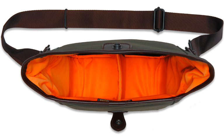 <b>内部（オリーブ）</b>