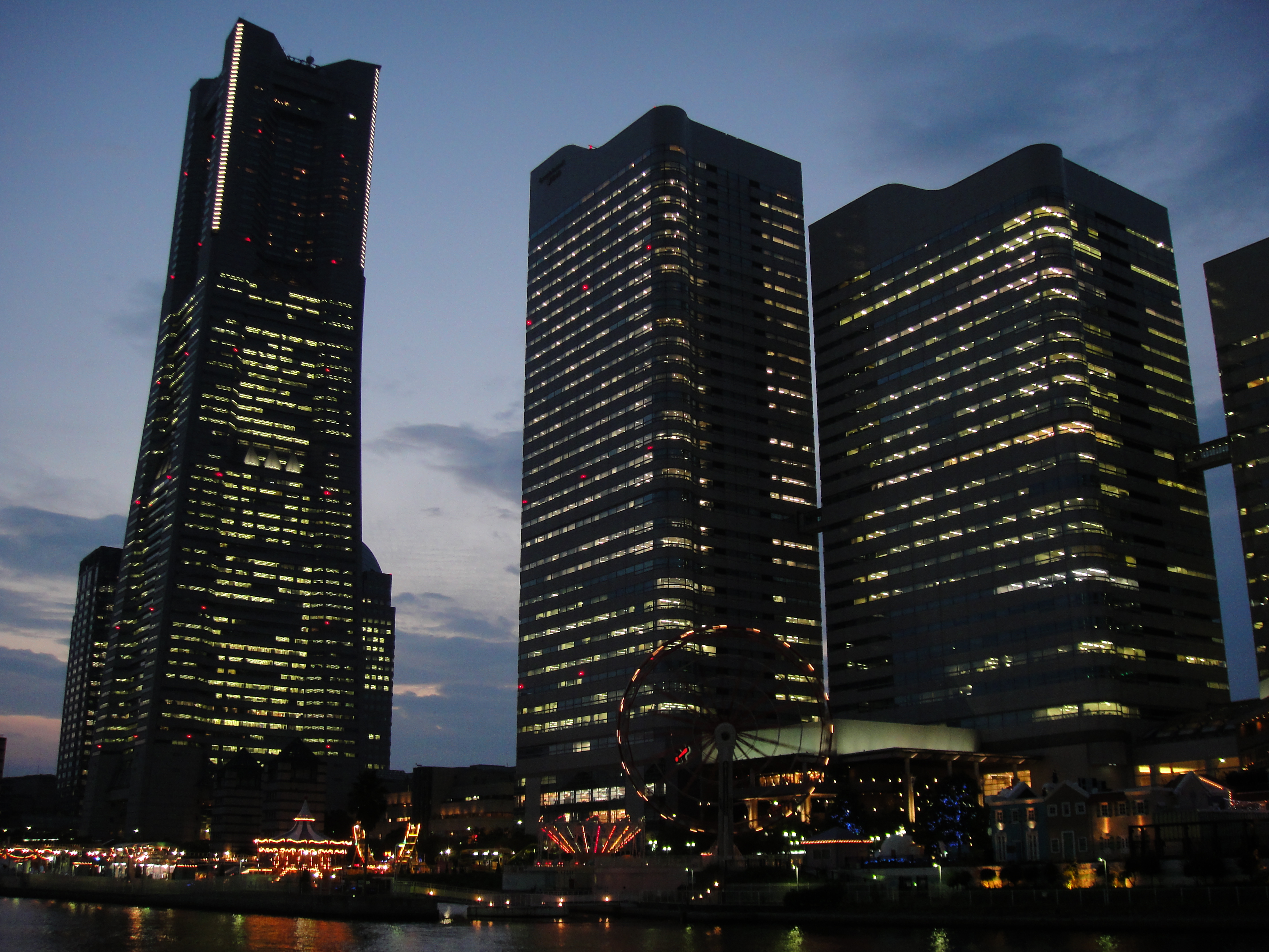 <b>DSC-TX1 / 約4.1MB / 3,648×2,736 / 1/20秒 / F3.5 / -1.3EV / ISO200 / WB:フラッシュ / 6.2mm</b>