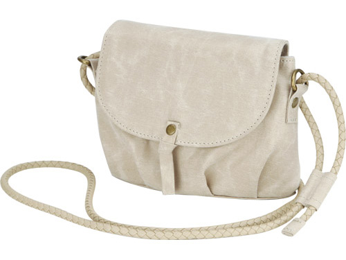 <b>フォティナ アン カメラポシェットS（ベージュ）</b>