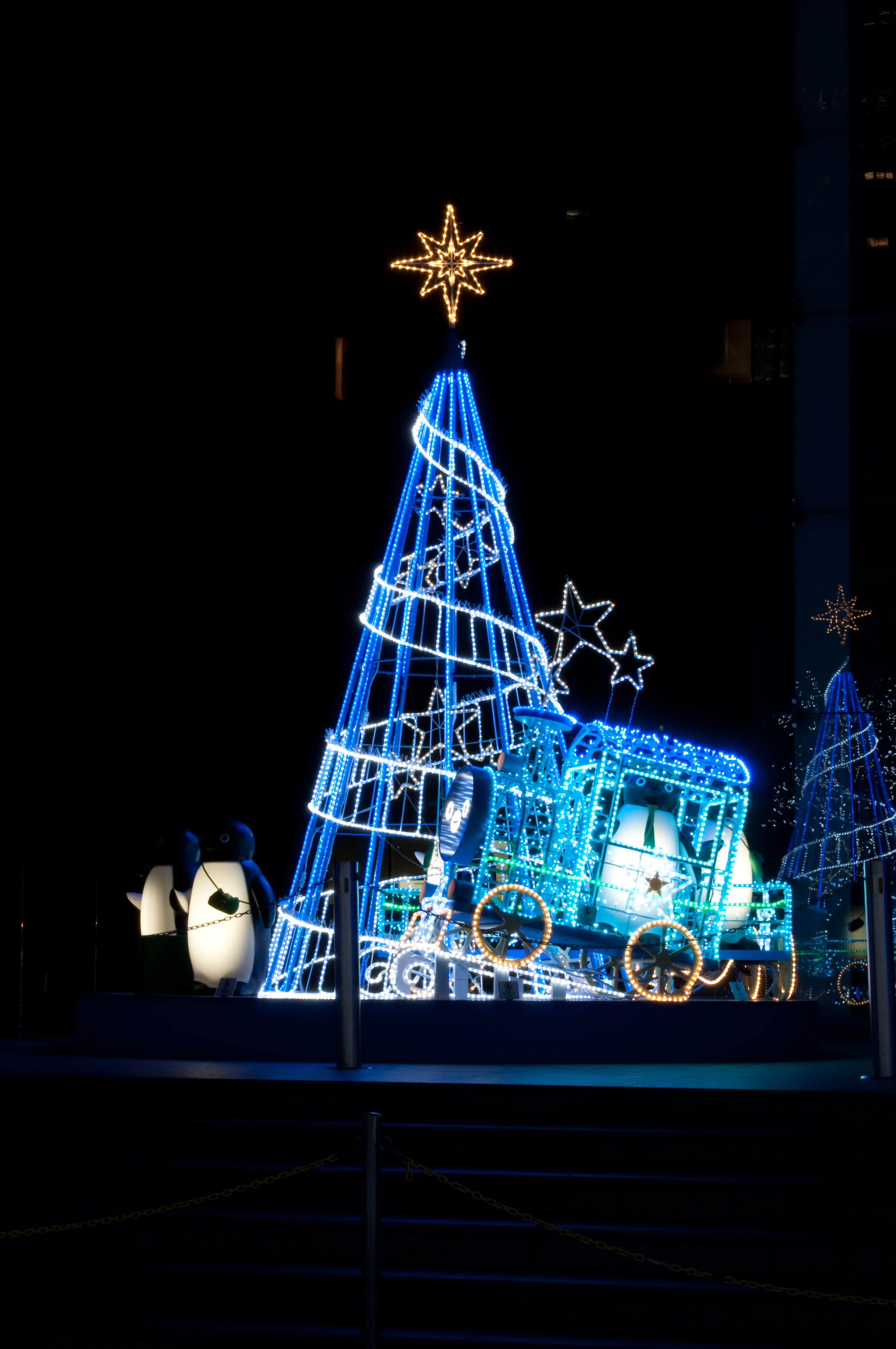 <b>D90 / 約3.5MB / 2,848×4,288 / 1秒 / F20 / -1/3EV / ISO200 / WB:5000K</b>