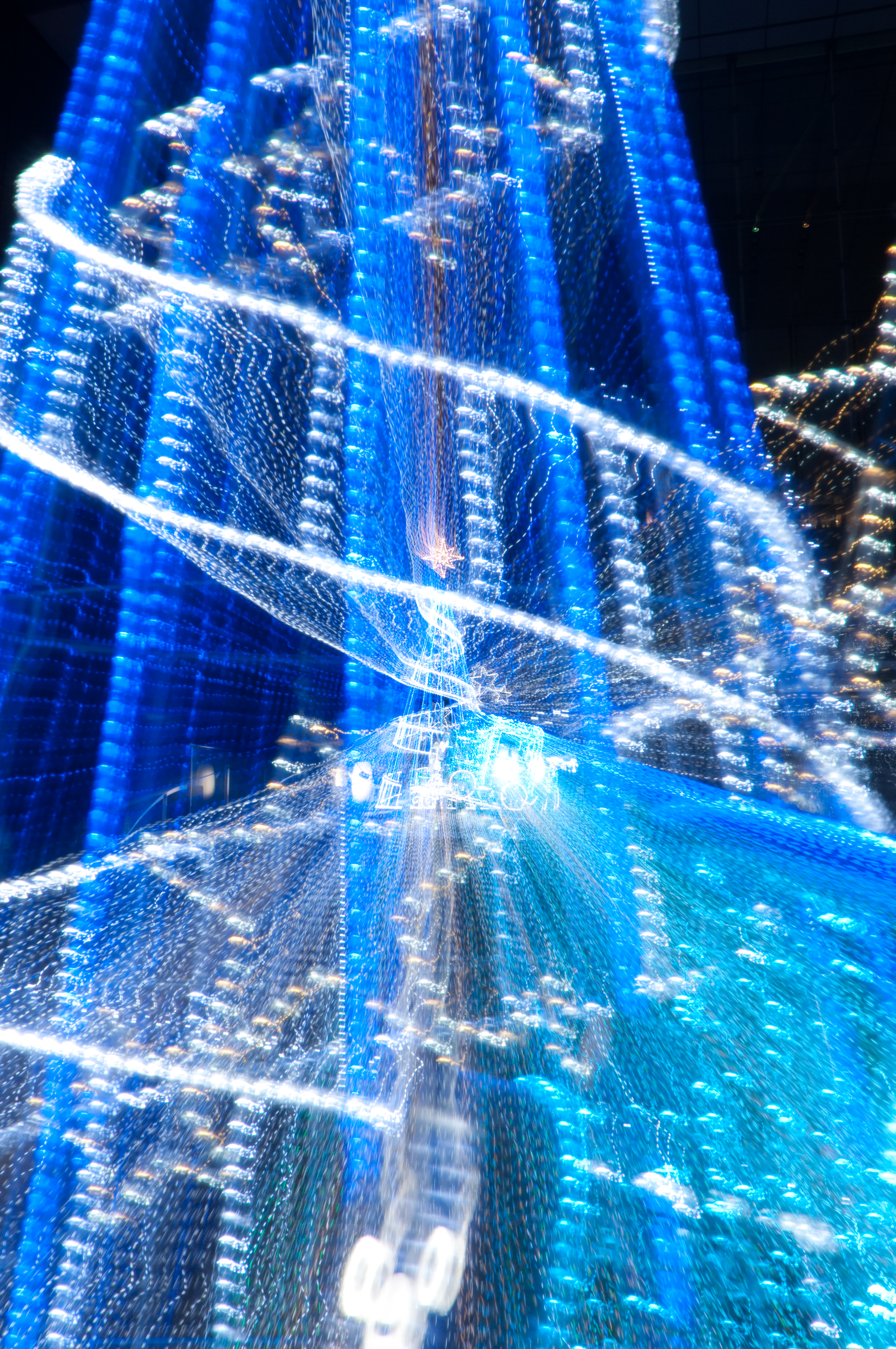 <b>D90 / 約9.8MB / 2,848×4,288 / 3秒 / F20 / -1/3EV / ISO200 / WB:5000K</b>