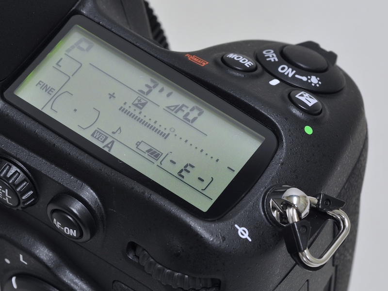 <b>ボディ上面の表示パネル</b>