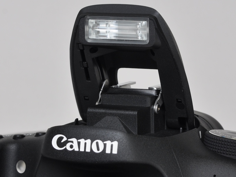 <b>内蔵ストロボ</b>