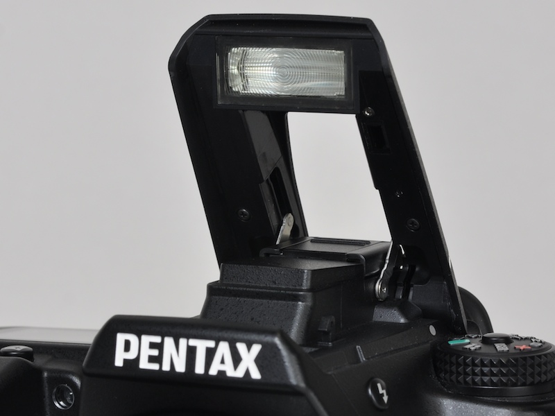 <b>内蔵ストロボ</b>