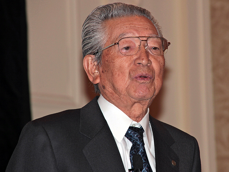 <b>プレスカンファレンスで挨拶したカシオの樫尾和雄社長</b>