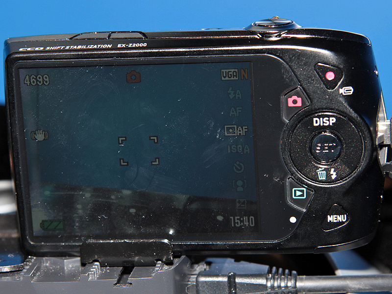 <b>EXILIM ZOOM EX-Z2000</b>