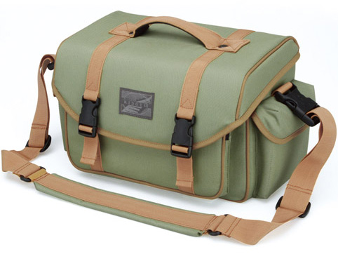 <b>カメラバッグM（ピスタチオグリーン）</b>