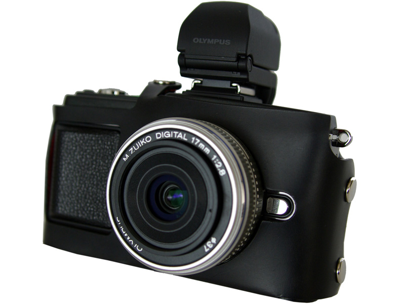 <b>E-P2/E-P1 CAMERA CASEをE-P2に装着したところ</b>