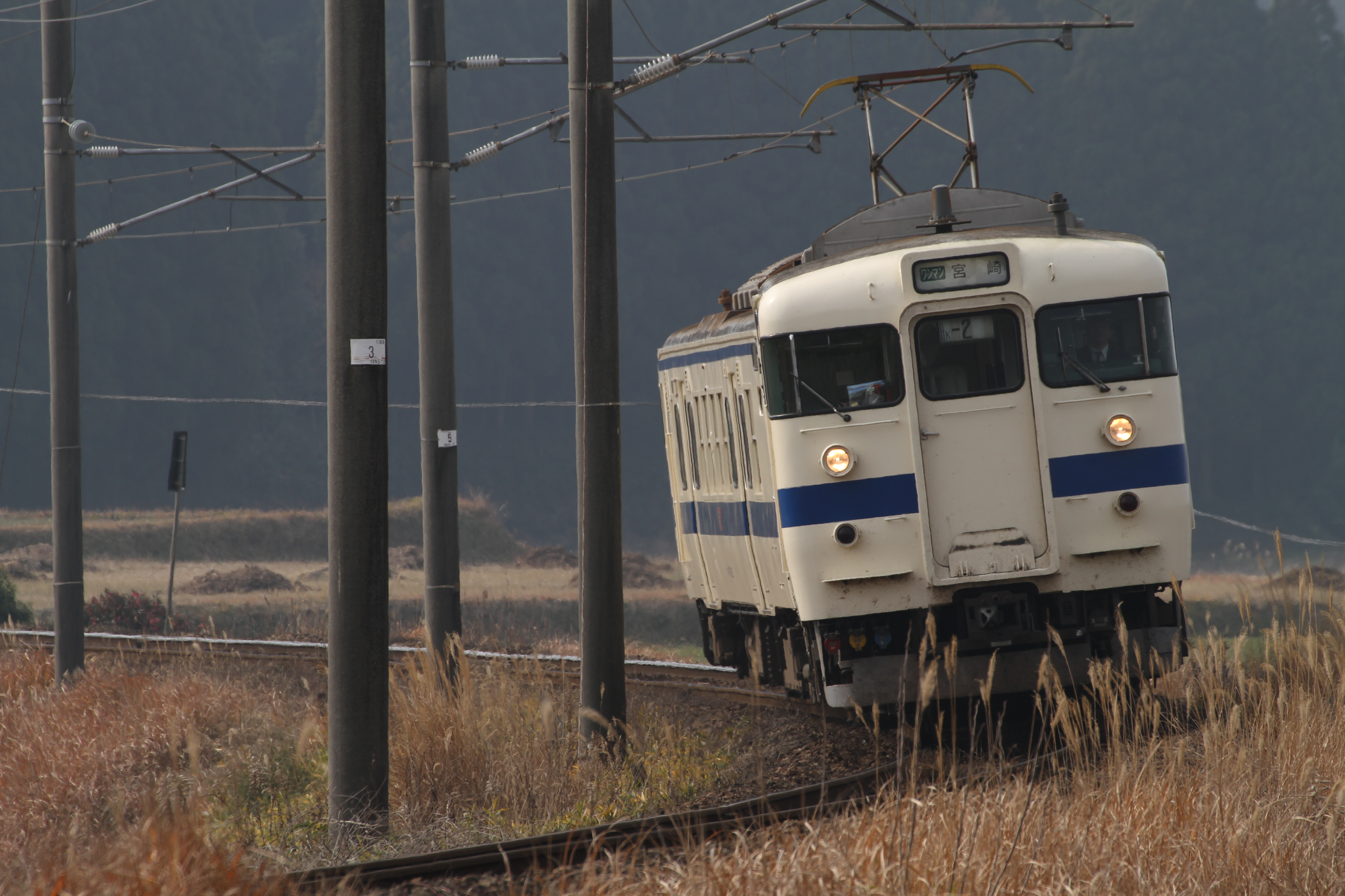 <b>EOS 7D / 70-300mm F4-5.6 DG OS / 約5.4MB / 5,184×3,456 / 1/320秒 / F8 / -0.3EV / ISO100 / WB:オート / 300mm</b>