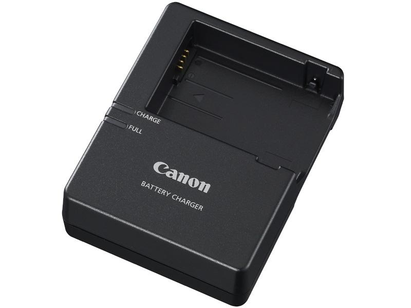 <b>バッテリーチャージャー「LC-E8」</b>