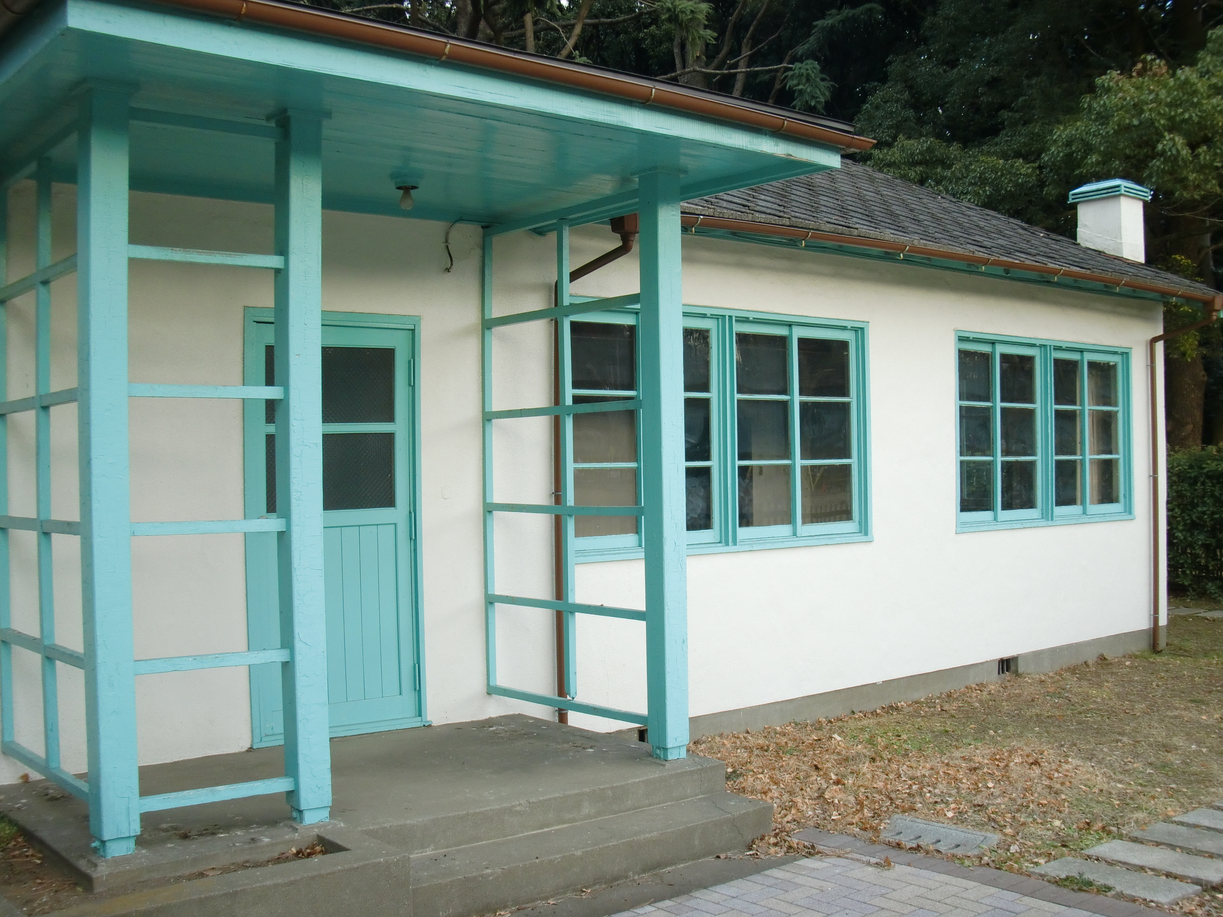 <b>ISO100<br>EX-G1 / 4,000×3,000 / 1/80秒 / F3.9 / +0.3EV / WB:オート / 6.7mm（38mm相当）</b>