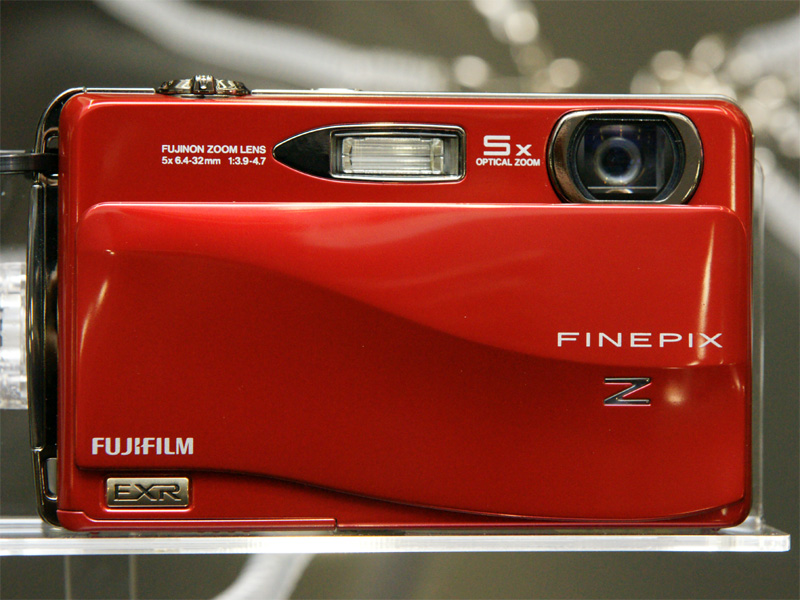 <b>FinePix Z700EXR</b>