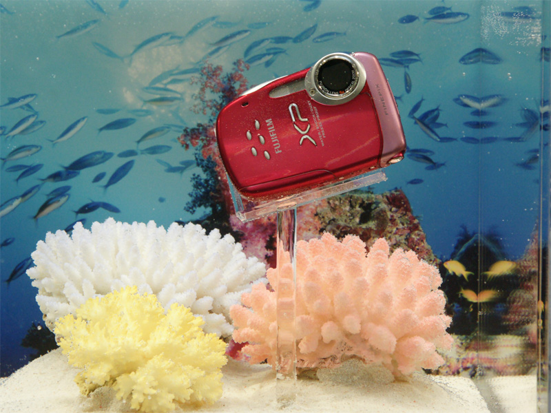 <b>水中での利用を再現した展示も行なっていた</b>