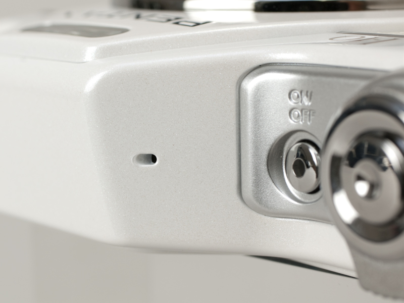 <b>内蔵マイク</b>