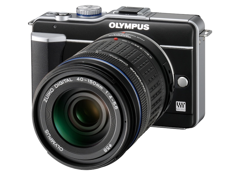 <b>MMF-2を介してZUIKO DIGITAL ED 40-150mm F4-5.6を装着した状態</b>