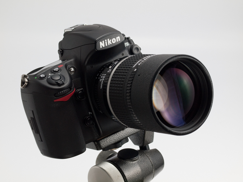 <b>Ai AF DC Nikkor 135mm F2 D</b>