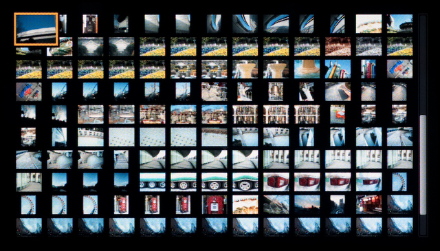 <b>インデックス表示は、6コマ（3×2）、12コマ（4×3）、48コマ（8×6）と130コマ（13×10）が可能</b>