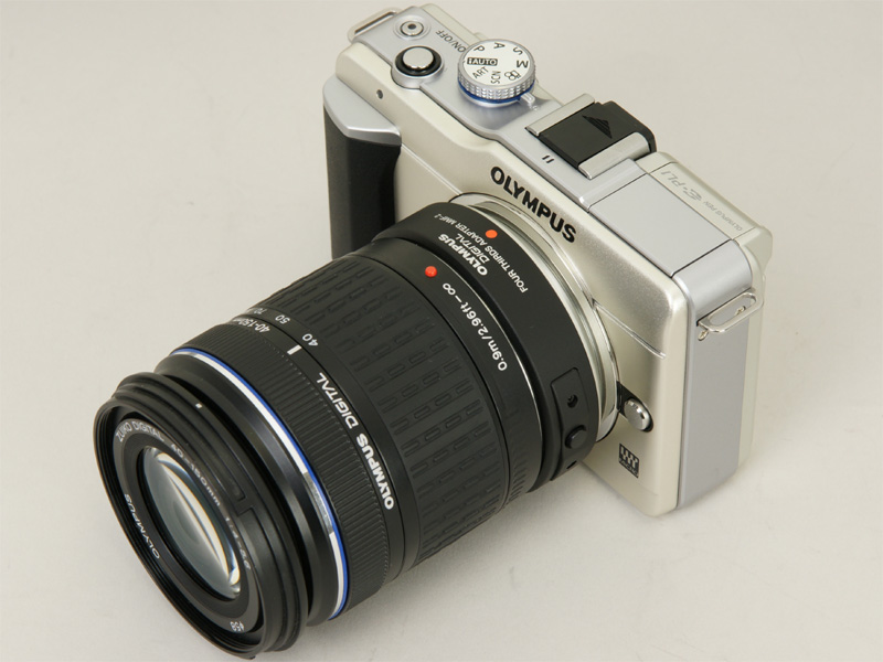<b>MMF-2を利用してZUIKO DIGITAL ED 40-150mm F4-5.6を装着</b>