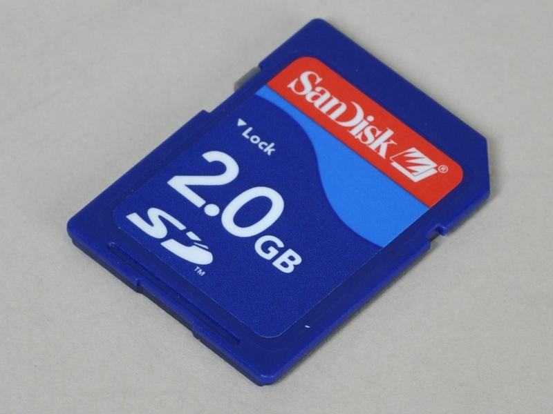 <b>付属していたサンディスクのSDメモリーカード</b>