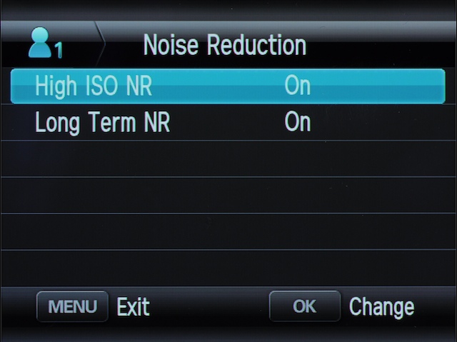 <b>高感度ノイズリダクションも備える</b>