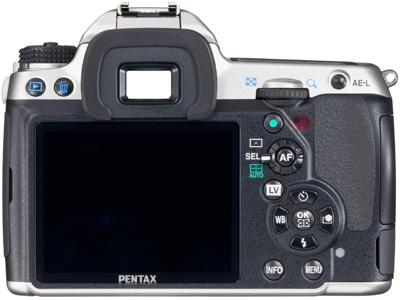 <b>液晶モニターカバーには強化ガラスを採用した</b>