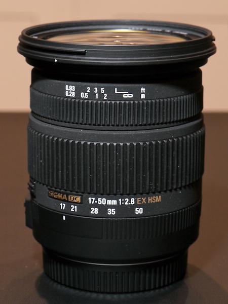 <b>17-50mm F2.8 EX DC OS HSM</b>