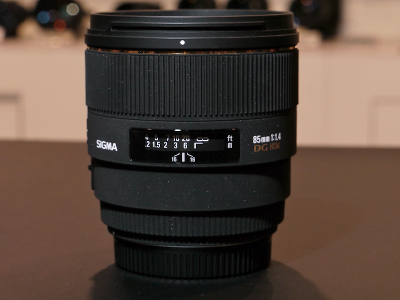 <b>85mm F1.4 EX DG HSM</b>