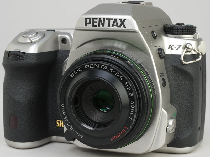 <b>DA 40mm F2.8 Limited</b>