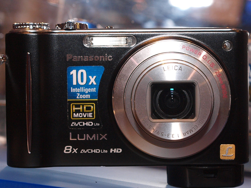<b>LUMIX DMC-ZR3（日本名：LUMIX DMC-ZX3）</b>