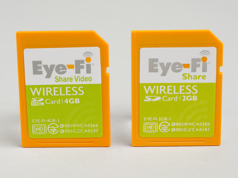 <b>Eye-Fi Share Video（左）とEye-Fi Share（右）</b>