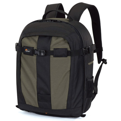 <b>同300AW（パイングリーン/ブラック）</b>