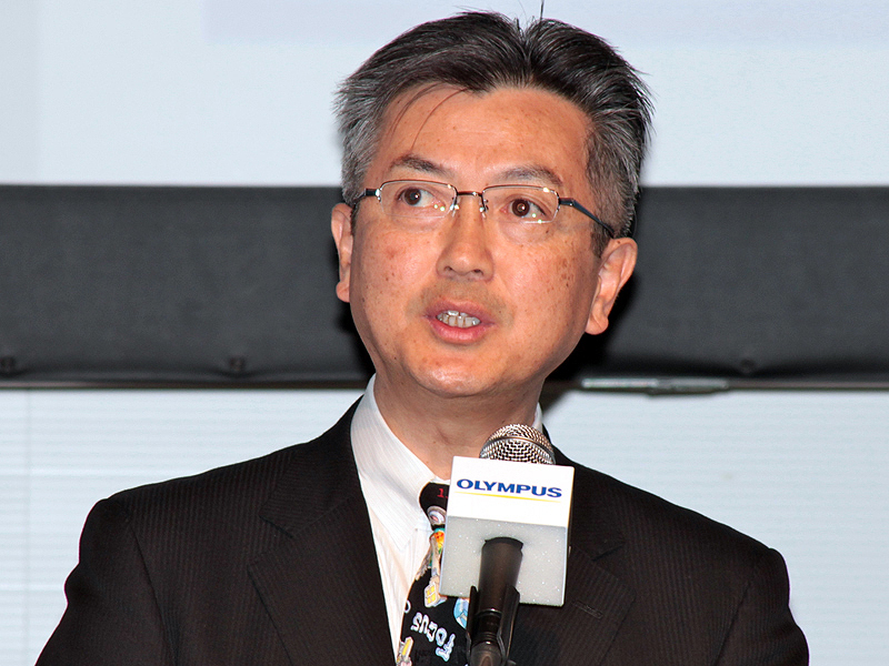 <b>オリンパスイメージング取締役国内営業本部長の五味俊明氏</b>