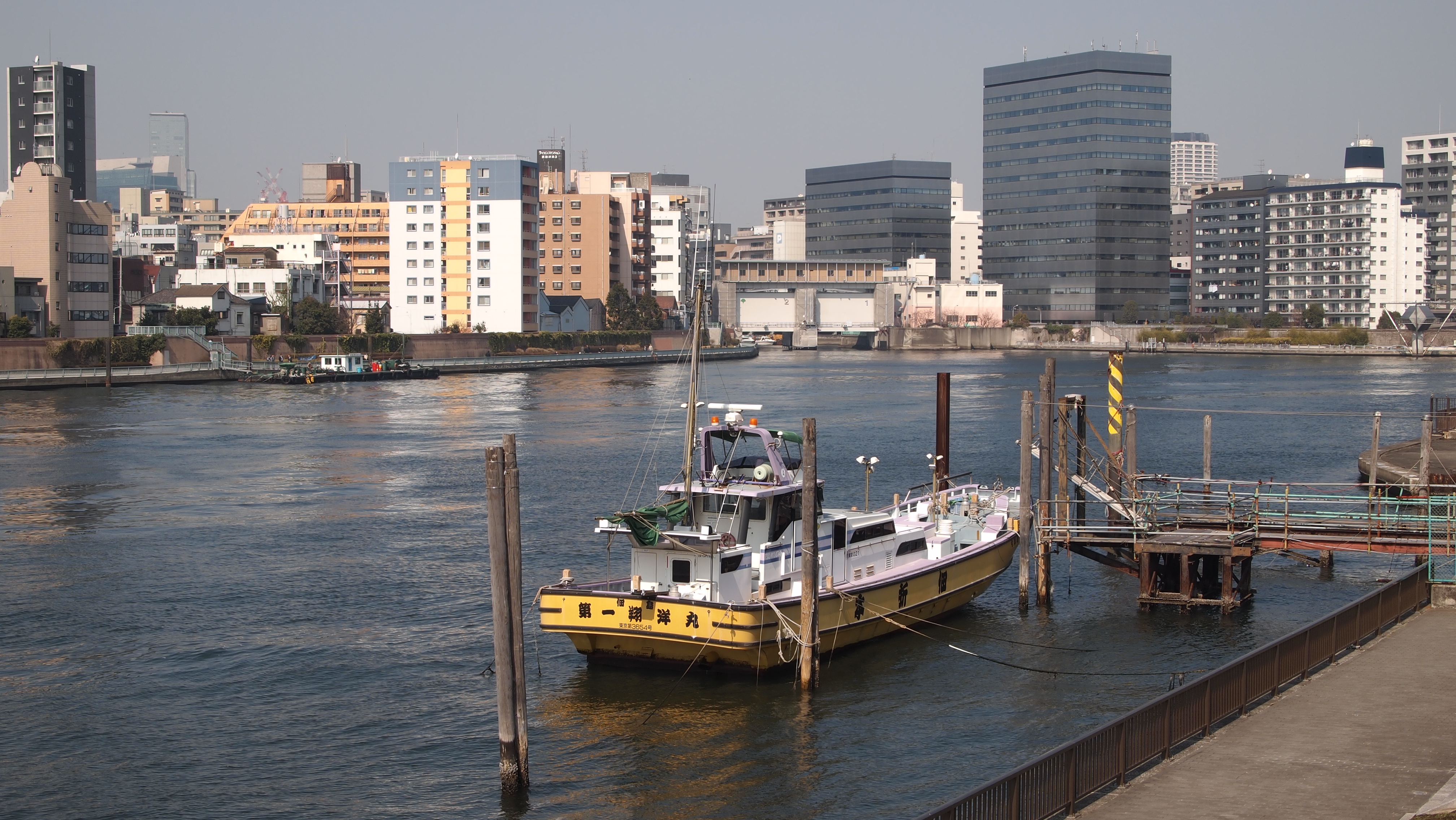 <b>16：9（4,032×2,272ピクセル）</b>