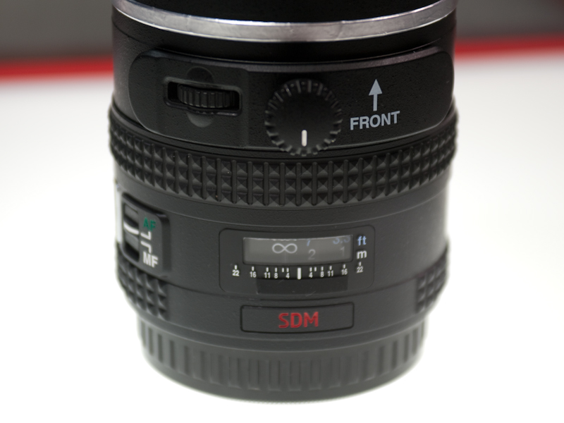 <b>参考出品の「645D用広角レンズ」</b>