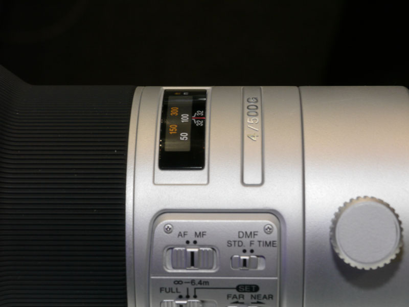 <b>上面に距離指標を備える</b>